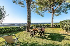 Amazing Chianti Site Pini Shared Pool