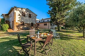Amazing Chianti Site Pini Shared Pool