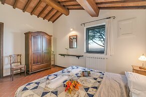 Amazing Chianti Site Pini Shared Pool