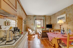 Charming Borgo Ciclamino Pool Activities