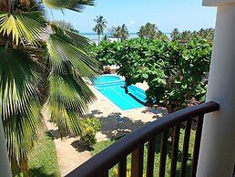 Sand Bank View Hotel