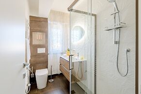The Sunwall Loft in Lucca