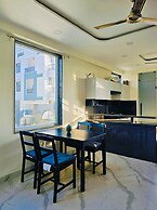 Black Stone- 3 BHK Bapu Nagar