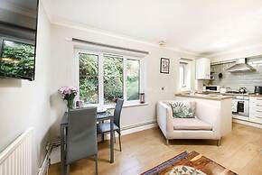 Cozy One-bedroom Flat in Slough