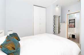 Charming Ground Floor Flat in Twickenham