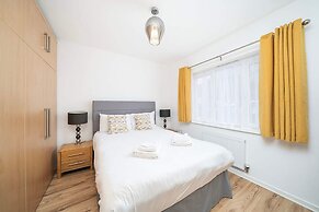 Charming 2-bedroom House in Northfleet