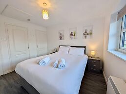 Charming and Modern 1-bedroom Flat