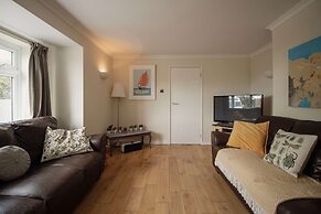 Spacious Home Near Porthtowan Beach