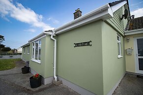 Spacious Home Near Porthtowan Beach