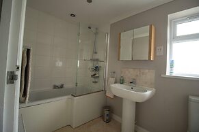 Spacious Home Near Porthtowan Beach