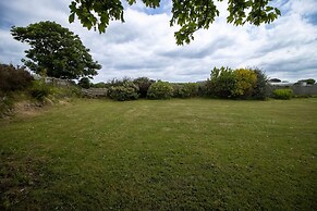 Spacious Home Near Porthtowan Beach