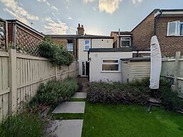 Charming Two-bedroom Home in London