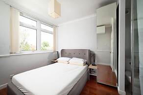 Cosy One-bedroom Flat in Bromley