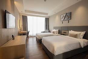 AURUM BY RJ RESORT
