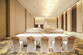AURUM BY RJ RESORT