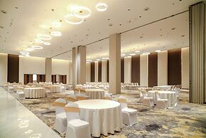 AURUM BY RJ RESORT