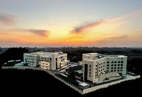 AURUM BY RJ RESORT