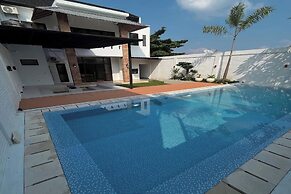 Mega Jaya Villa