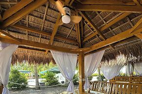 Brevant Pool Club And Resort
