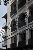 Q Space Sathorn - Narathiwas 18