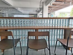 Q Space Sathorn - Narathiwas 18