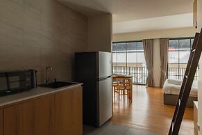 Q Space Sathorn - Narathiwas 18