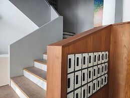 Q Space Sathorn - Narathiwas 18