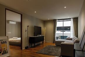 Q Space Sathorn - Narathiwas 18