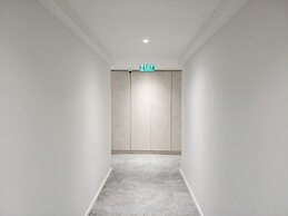 Q Space Sathorn - Narathiwas 18