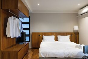 Q Space Sathorn - Narathiwas 18