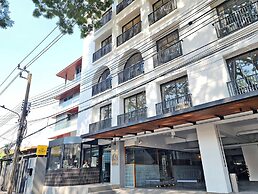 Q Space Sathorn - Narathiwas 18