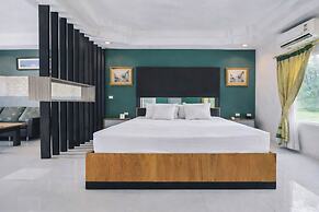 The Room Suphanburi