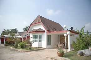 The Room Suphanburi