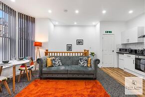 Top Hat - 1 Bed Apartment