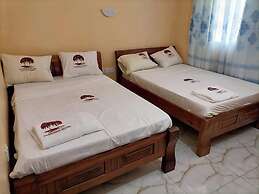 Flamingo Hotel Bombolulu