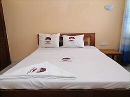 Flamingo Hotel Bombolulu