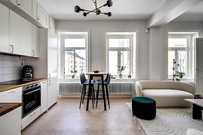 Södermalm 2BR Apartment Near Old Town