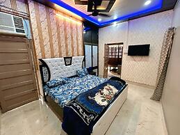 Urban Lake Stay