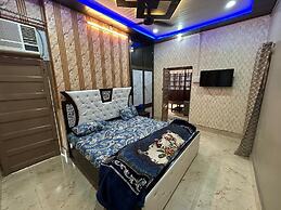 Urban Lake Stay