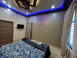 Urban Lake Stay