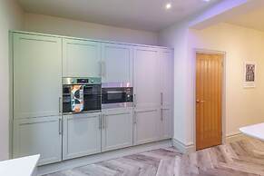 Host Stay Minster View