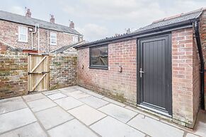 Host Stay Minster View