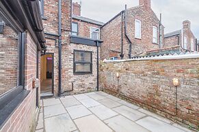 Host Stay Minster View