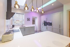 Host Stay Minster View
