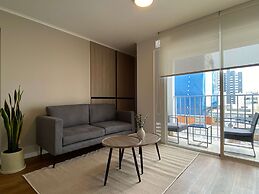 w Modern Bright 2BR w Balcony in Miraflores