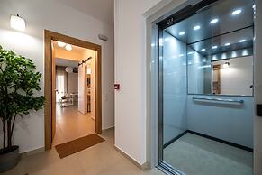 Home Easy Kalamata - Central Stylish Maisonette