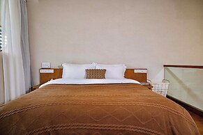 Sanfuyizhai Homestay