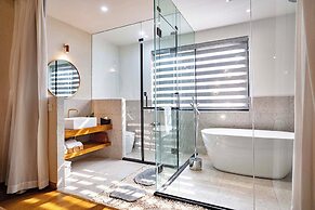 Sanfuyizhai Homestay