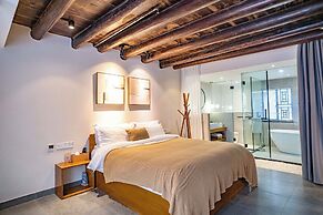 Sanfuyizhai Homestay