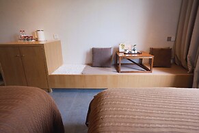 Sanfuyizhai Homestay